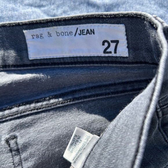 rag & bone Alcove Skinny Jeans Rough Hem Zippered Pockets and Ankles Size 27 - Picture 4 of 6